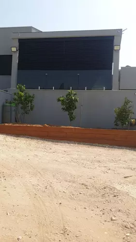 התקנת חלון תריס